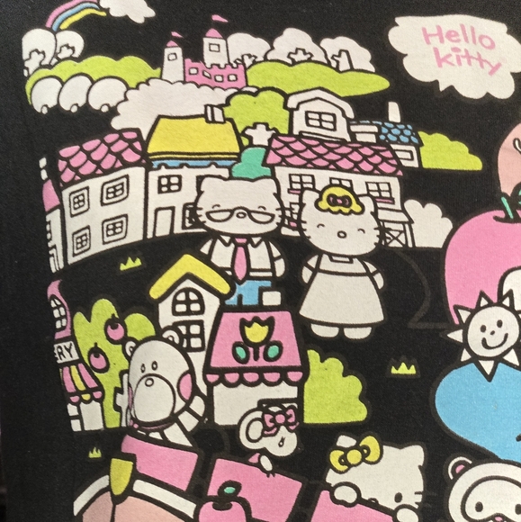 Hello Kitty by Sanrio Multicolored Hello Kitty Graphic on Black T-Shirt Size S - Picture 2 of 10